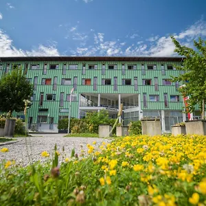 Vandrarhem Kolpinghaus - Sommerhostel